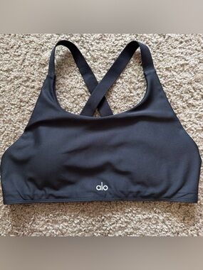 ALO Yoga Black Cross-Back Sports Bra with Minimal Logo